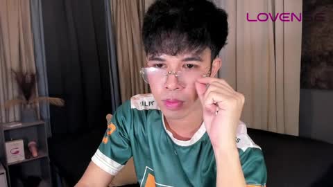 asiancum_peter online show from 05/28/26, 02:09