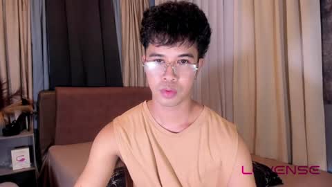 Snapshot of asiancum_peter chatting on 07/20/26, 01:53 asiancum_peter online show from 07/20/26, 01:53