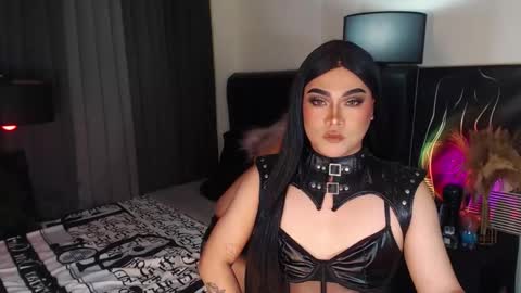 Snapshot of asiancummerkyle chatting on 10/15/25, 11:32 kylie online show from 10/15/25, 11:32