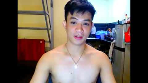 asiandreamboyx online show from 01/18/26, 10:52