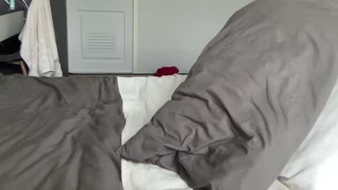 asiangirlandwhiteguy online show from 03/04/25, 03:11