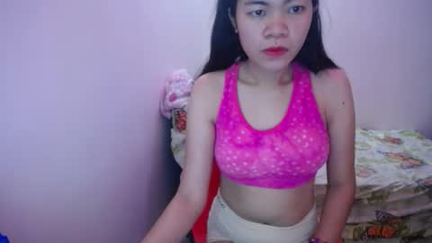 Snapshot of asianhot_babe chatting on 09/17/25, 11:39 Melody online show from 09/17/25, 11:39