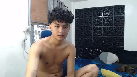 Snapshot of asianhottie05 chatting on 01/25/25, 06:12 asianhottie05 online show from 01/25/25, 06:12