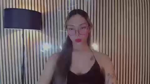 HI IM TAMIRA LOOKING FOR SERIOUS RELATIONSHIP online show from 09/23/25, 10:40