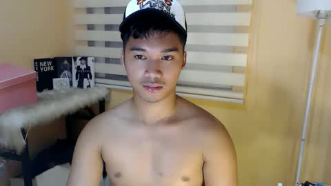 asianhunk_jamesx online show from 01/10/26, 10:03