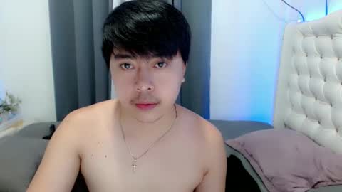 Snapshot of asianroy_x chatting on 01/07/25, 07:28 Roy online show from 01/07/25, 07:28