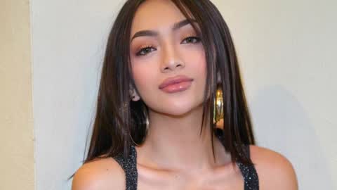 Miss Nia online show from 12/23/24, 02:45