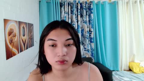 Snapshot of asiansexxy_wildtrans chatting on 05/14/26, 10:00 Nina online show from 05/14/26, 10:00