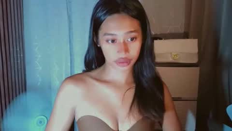 kisses online show from 05/24/26, 09:58