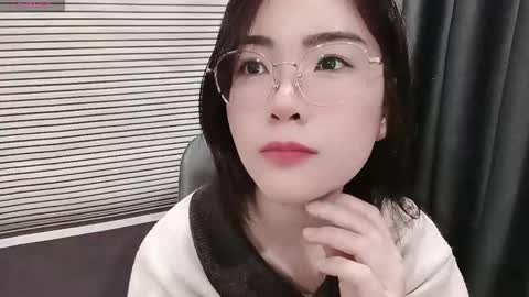 SoHye online show from 02/09/26, 01:20