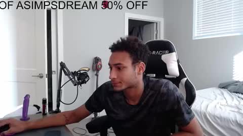 Snapshot of asimpsdream chatting on 11/14/25, 03:11 asimpsdream online show from 11/14/25, 03:11