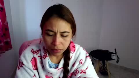 Snapshot of asiri_smith chatting on 07/28/26, 11:17 Asiri online show from 07/28/26, 11:17