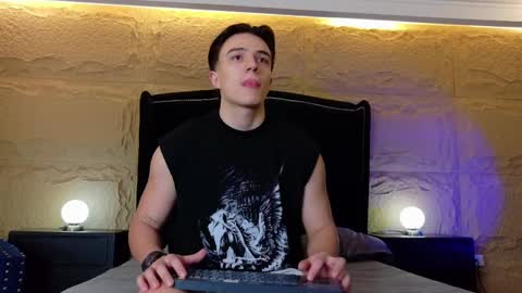 Aslan  online show from 04/14/26, 02:50