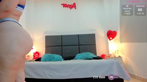  Aslhyn  online show from 02/26/25, 07:49