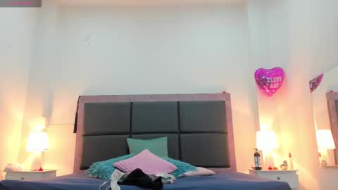  Aslhyn  online show from 02/24/26, 11:41