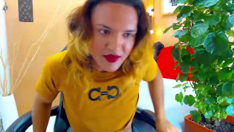 ASLY online show from 09/15/25, 03:45