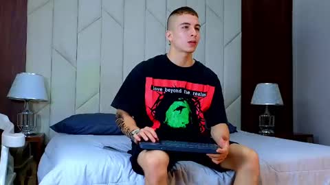 Snapshot of asmodeo_cox chatting on 12/08/24, 09:41 Asmodeo - online show from 12/08/24, 09:41