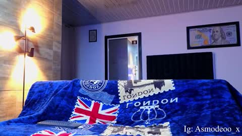 Snapshot of asmodeo_cox chatting on 09/10/25, 08:36 Asmodeo - online show from 09/10/25, 08:36