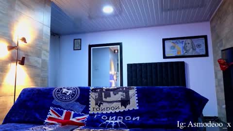 Snapshot of asmodeo_cox chatting on 09/11/25, 06:24 Asmodeo - online show from 09/11/25, 06:24