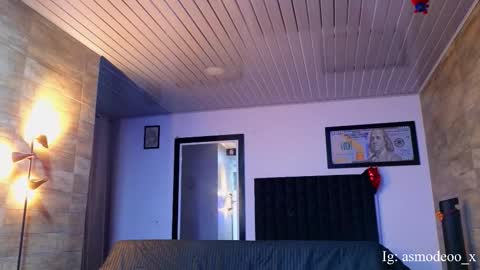 Snapshot of asmodeo_cox chatting on 10/17/25, 02:26 Asmodeo - online show from 10/17/25, 02:26