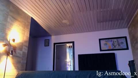 Snapshot of asmodeo_cox chatting on 11/06/25, 03:40 Asmodeo - online show from 11/06/25, 03:40