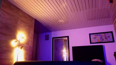 Snapshot of asmodeo_cox chatting on 11/08/25, 02:12 Asmodeo - online show from 11/08/25, 02:12