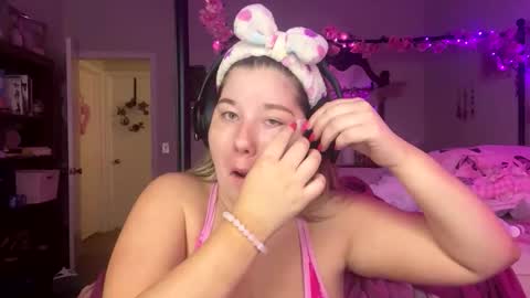 aspenandrews99 online show from 04/19/26, 03:17