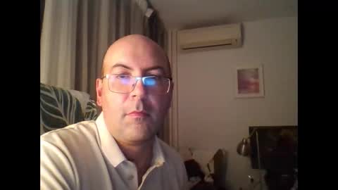 Snapshot of assbitch189 chatting on 09/26/25, 08:02 assbitch189 online show from 09/26/25, 08:02