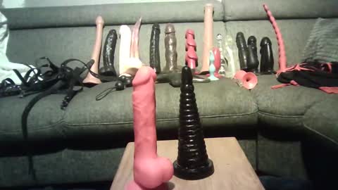 sissyslut online show from 02/28/25, 10:17