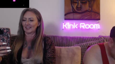 Snapshot of assleighabbott chatting on 02/05/25, 04:27 ASSleigh Abbott online show from 02/05/25, 04:27