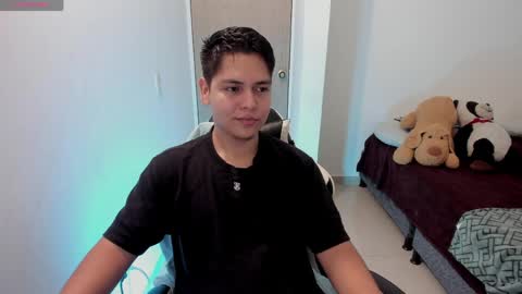 Asta Kuno online show from 05/12/26, 06:43
