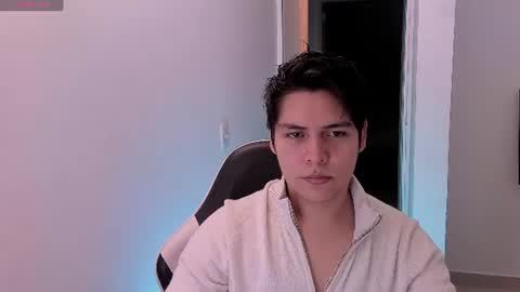 Snapshot of asta_kuro chatting on 07/19/26, 03:32 Asta Kuno online show from 07/19/26, 03:32