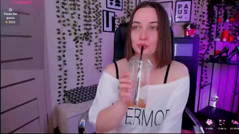 astarte_aste online show from 07/30/26, 11:09