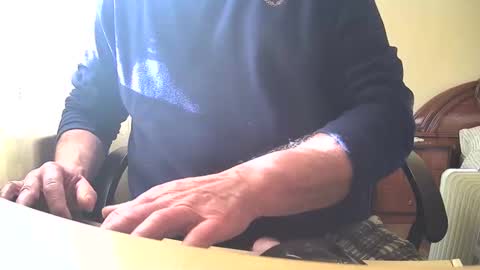 astelover online show from 12/31/24, 02:03