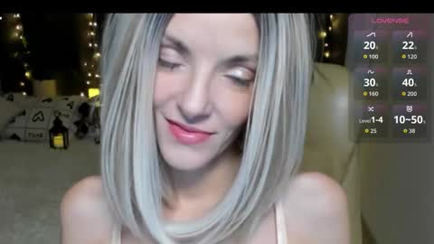 Snapshot of asteris_stella chatting on 11/18/25, 07:51 Asteris online show from 11/18/25, 07:51