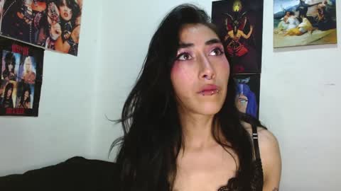 Asterothxznikki online show from 12/17/24, 09:07