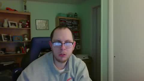 Andrew or Smiley Read the message in bold above the bio design for info on the situation. online show from 02/03/26, 02:53