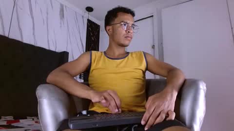 Aston  online show from 11/27/25, 03:08