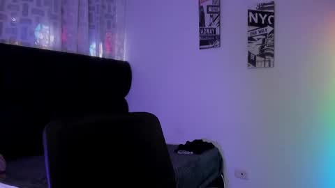 astonhills online show from 10/09/25, 06:06