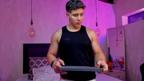 astonhills online show from 04/10/26, 04:50