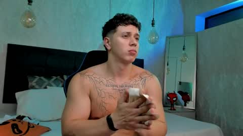 astonhills online show from 04/11/26, 09:02