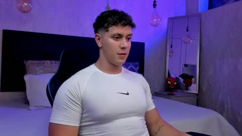 astonhills online show from 04/15/26, 01:01