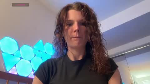 Snapshot of astorialove chatting on 05/15/26, 02:07 AstoriaLove online show from 05/15/26, 02:07