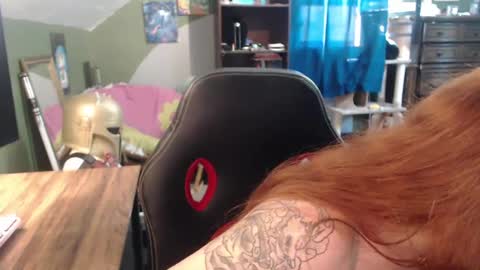 AstraeaSiren online show from 10/03/25, 05:43