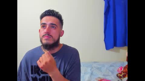 Mag and Molly online show from 11/04/25, 03:05