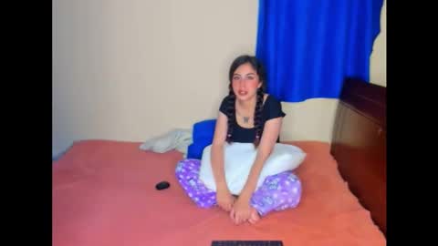 Mag and Molly online show from 12/03/25, 03:03