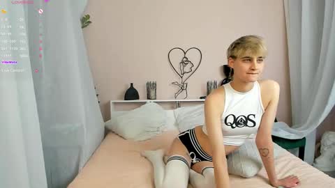 Diana online show from 10/07/25, 05:32