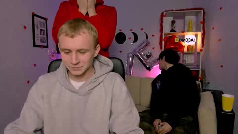 astren online show from 02/15/26, 08:05