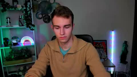 astren online show from 03/24/26, 07:24