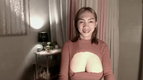 Snapshot of astrid_khalifa chatting on 01/30/25, 12:59 Astrid online show from 01/30/25, 12:59